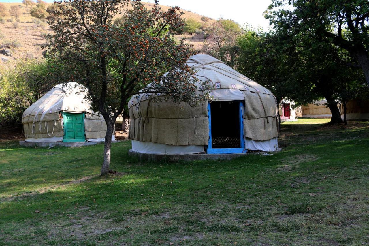 Hotel Sayyod Yurt Camp - Mountain Escape Chuprak Exterior foto